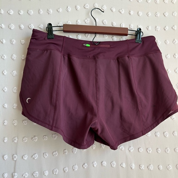 Zyia Active‎ Mesh Energy Shorts L Purple Plumb - Picture 2 of 6